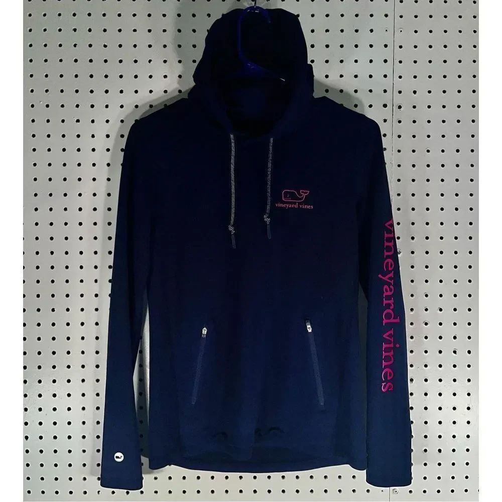 Vineyard Vines performance pullover hoodie